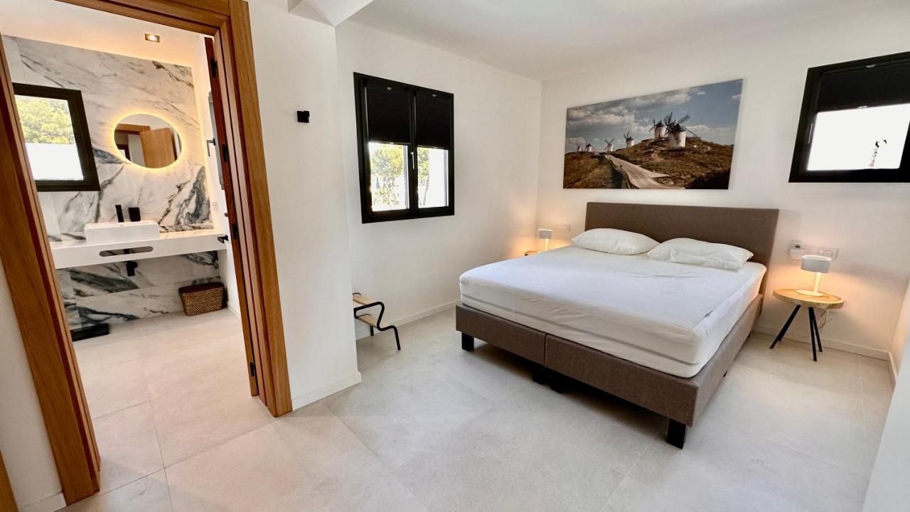Villa Floris Moraira 500M To Sand Beach Moraira Saturday Arrive-Leave Only 外观 照片
